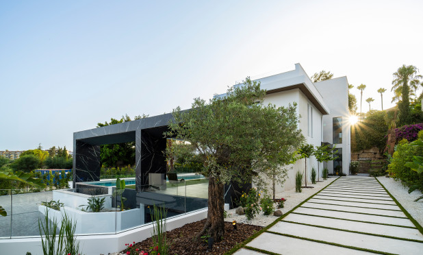 Nowy budynek - Villa - El Paraíso