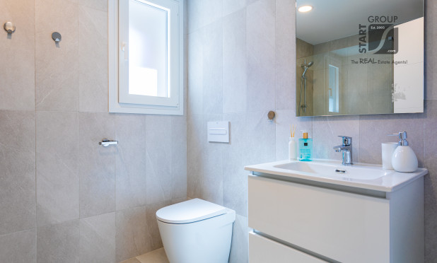 Neue Gebäude - Wohnung - Las Lagunas de Mijas