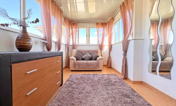 Resale - Villa - Orihuela Costa - La Zenia