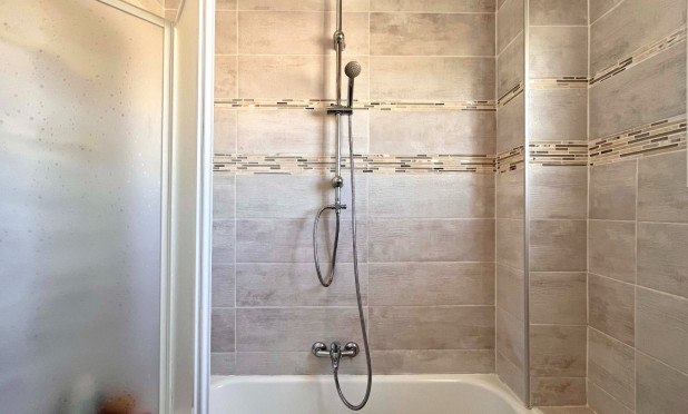 Resale - Villa - Orihuela Costa - La Zenia