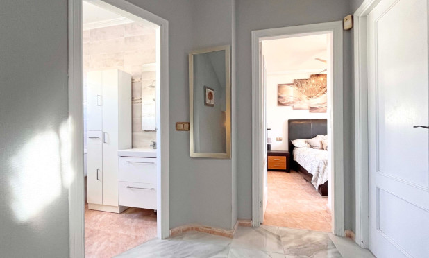 Resale - Villa - Orihuela Costa - La Zenia