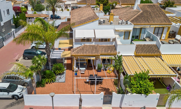 Resale - Villa - Torre de la Horadada - Pueblo Latino