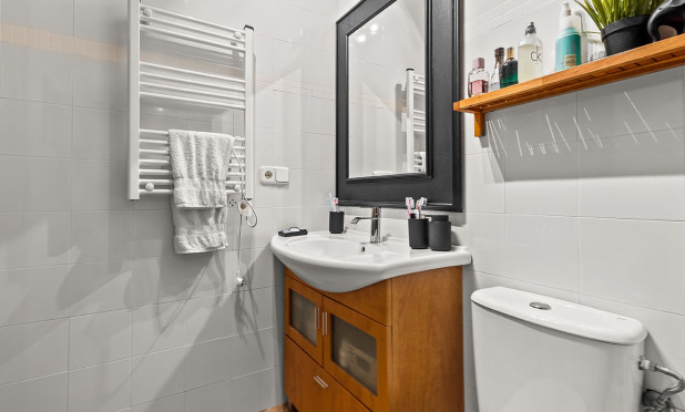 Resale - Villa - Torre de la Horadada - Pueblo Latino