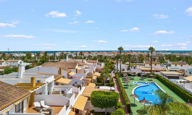 Resale - Villa - Torre de la Horadada - Pueblo Latino