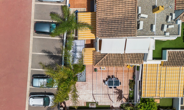 Resale - Villa - Torre de la Horadada - Pueblo Latino