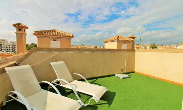 Resale - Townhouse - Villamartín