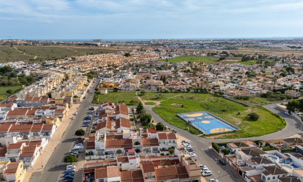 Resale - Townhouse - Torrevieja - La Siesta