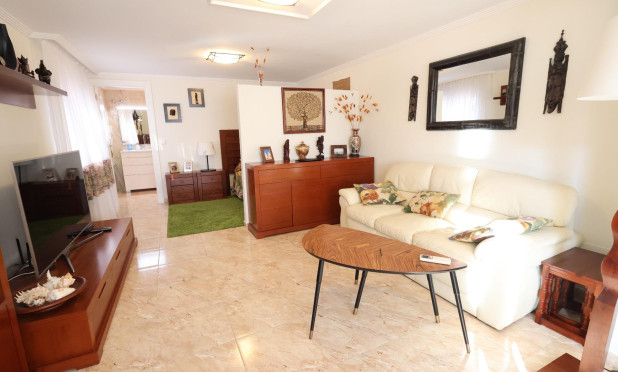 Resale - Villa - Torrevieja - Los Balcones