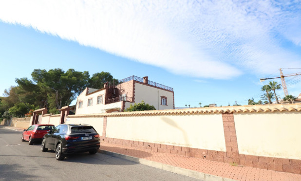 Resale - Villa - Torrevieja - Los Balcones