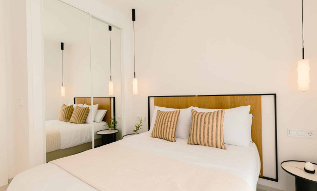 Nouvelle construction - Maison de ville - Rojales