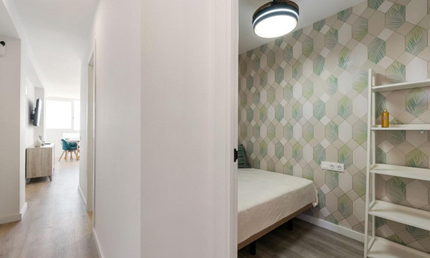 Resale - Apartment / flat - Torrevieja - Cabo Cervera