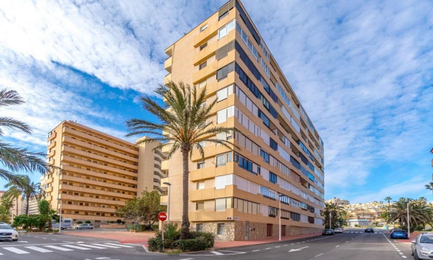 Resale - Apartment / flat - Torrevieja - Cabo Cervera