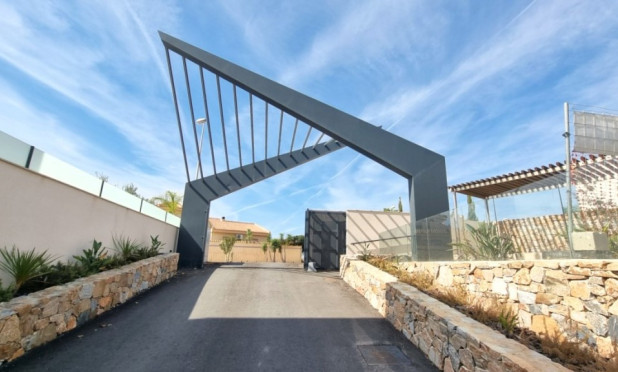 Resale - Villa - Rojales