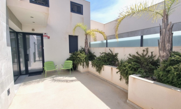 Resale - Villa - Rojales