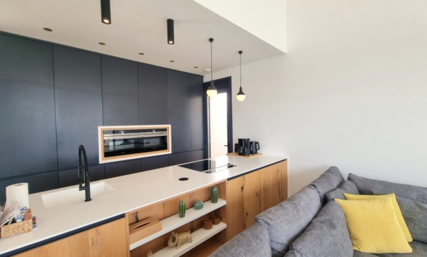 Resale - Villa - Rojales