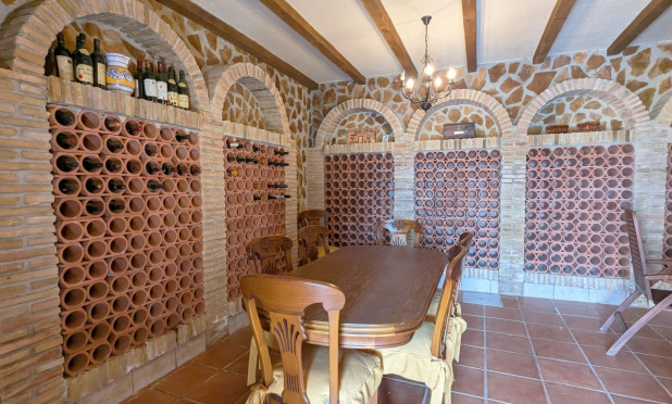 Resale - Villa - Bigastro