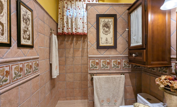 Resale - Villa - Bigastro