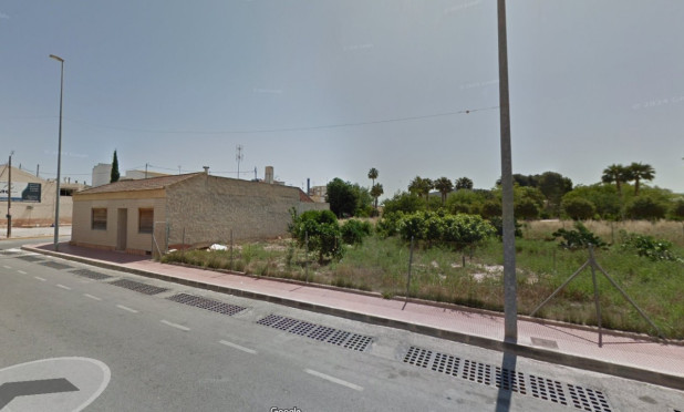 Odsprzedaż - Działka / Grunt - Daya Nueva