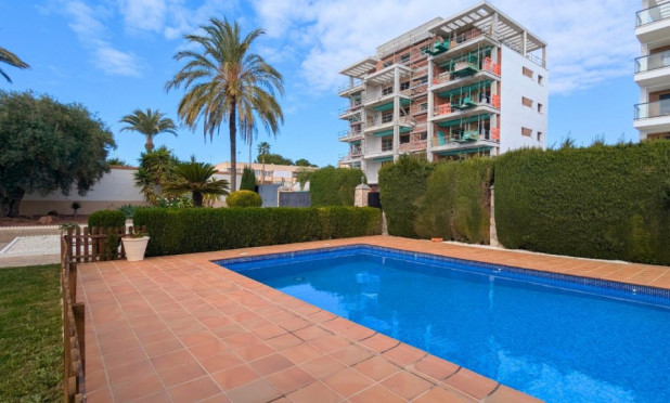 Wiederverkauf - Villa - Mil Palmeras