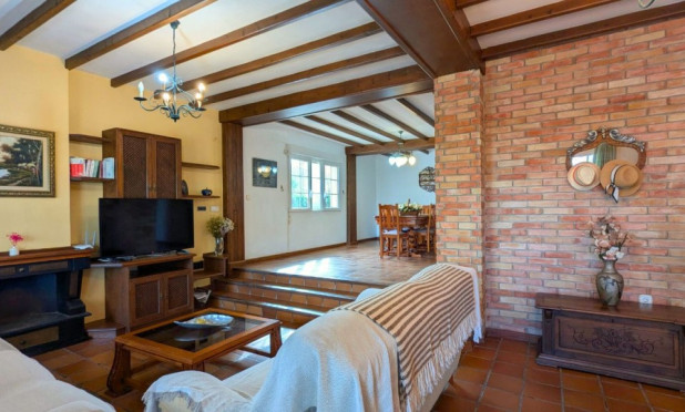 Wiederverkauf - Villa - Mil Palmeras