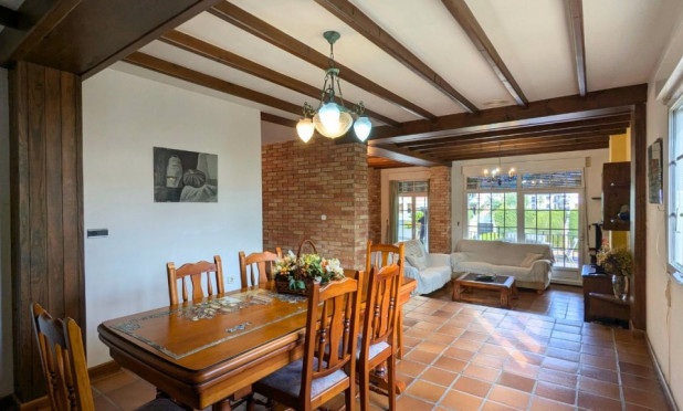 Wiederverkauf - Villa - Mil Palmeras