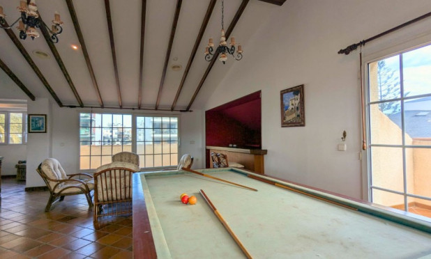 Wiederverkauf - Villa - Mil Palmeras