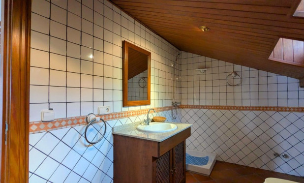 Wiederverkauf - Villa - Mil Palmeras