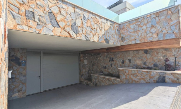 Odsprzedaż - Villa - Benijofar