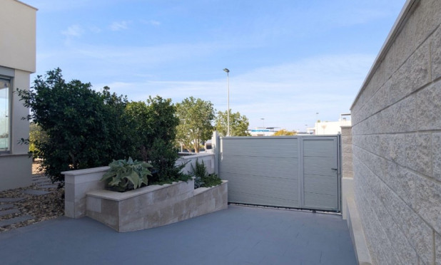 Odsprzedaż - Villa - Benijofar