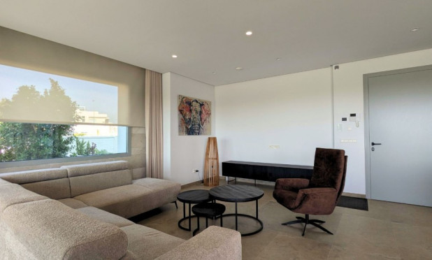 Odsprzedaż - Villa - Benijofar