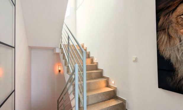 Odsprzedaż - Villa - Benijofar