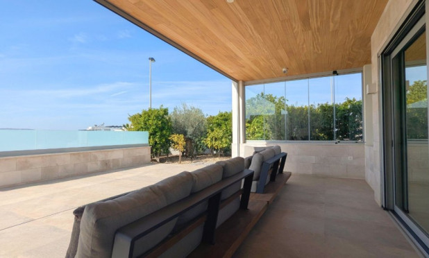 Odsprzedaż - Villa - Benijofar