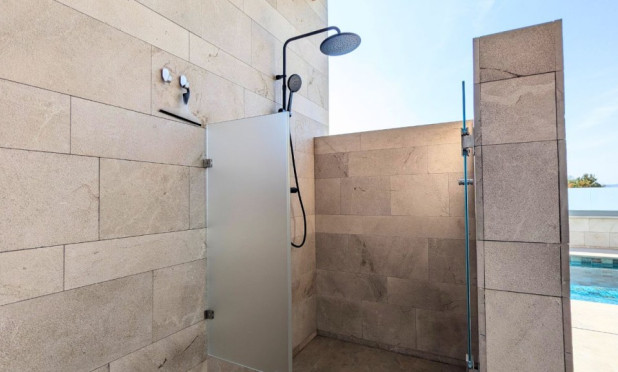 Odsprzedaż - Villa - Benijofar