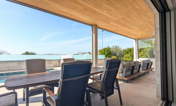 Odsprzedaż - Villa - Benijofar