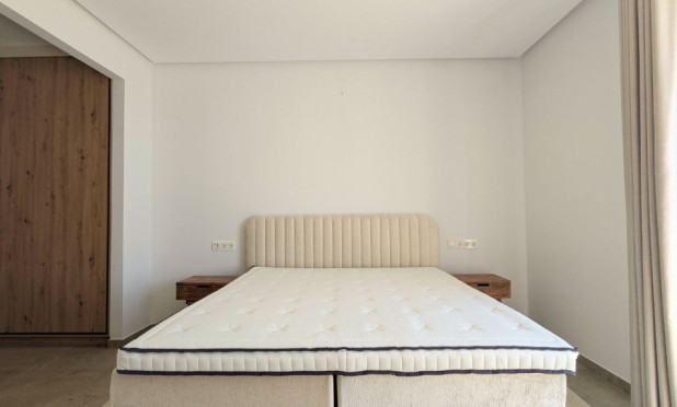 Odsprzedaż - Villa - Benijofar