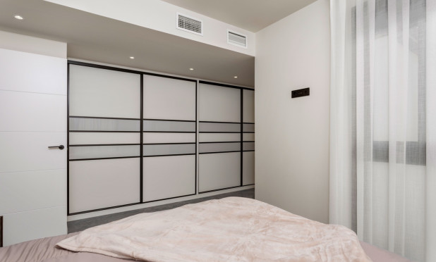 Resale - Villa - Torre de la Horadada