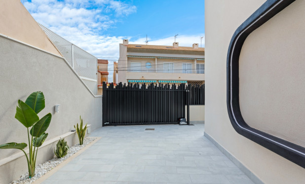 Resale - Villa - Torre de la Horadada