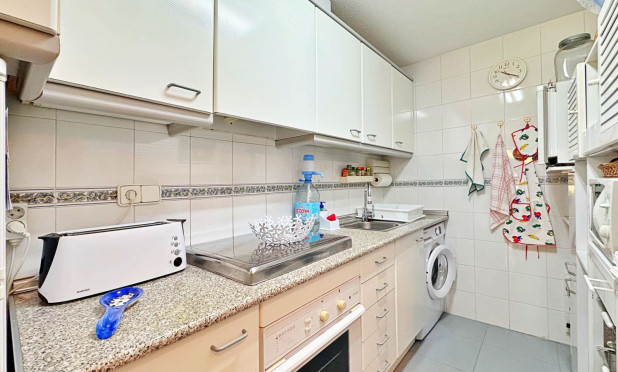 Resale - Apartment / flat - Torrevieja - Rocio del Mar