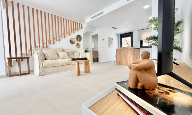 New Build - Townhouse - Cox