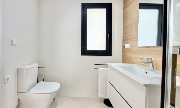 New Build - Townhouse - Cox