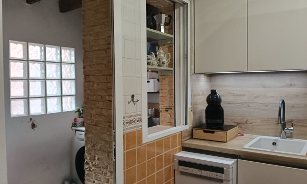 Resale - Villa - Los Montesinos - La Herrada