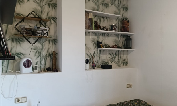 Resale - Villa - Los Montesinos - La Herrada