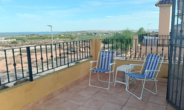 Resale - Villa - Los Montesinos - La Herrada