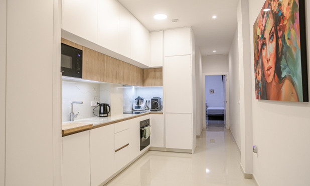 Odsprzedaż - Mieszkanie w bloku - Torrevieja - torrevieja