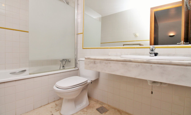 Reventa - Apartamento / piso - Punta Prima