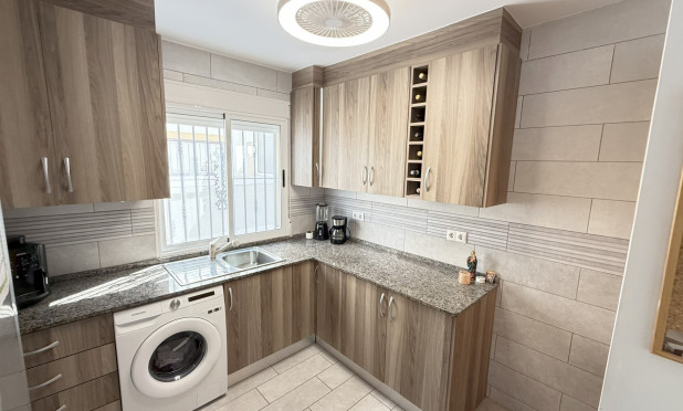 Resale - Townhouse - Orihuela Costa - La Zenia