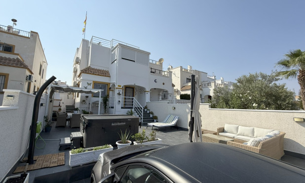 Resale - Townhouse - Orihuela Costa - La Zenia