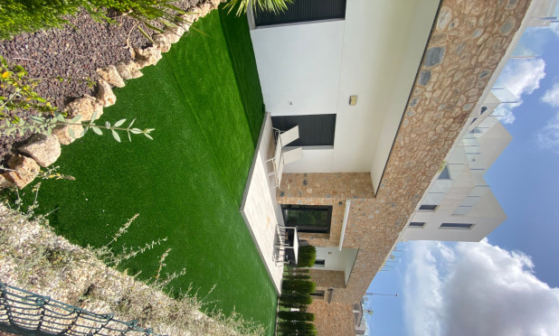 Resale - Apartment / flat - Orihuela Costa - Villamartín