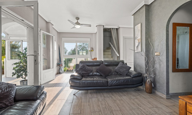 Resale - Villa - Orihuela Costa - Playa Flamenca