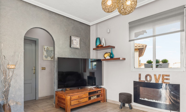 Resale - Villa - Orihuela Costa - Playa Flamenca